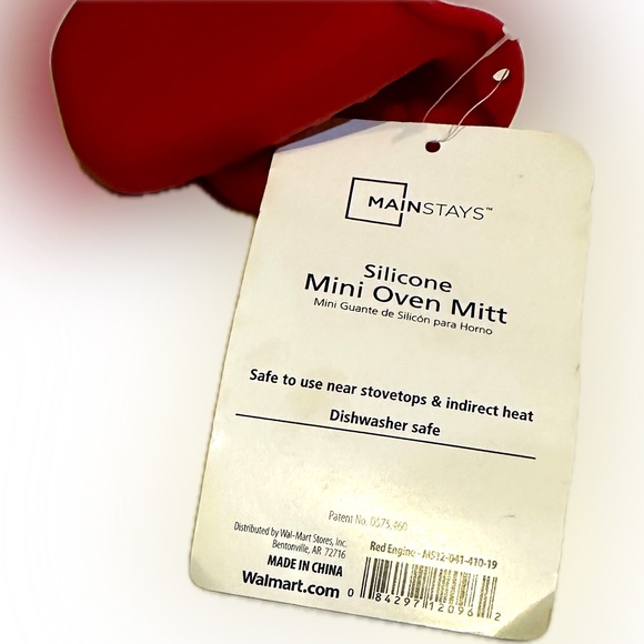 MAINSTAYS MINI SILICONE OVEN MITT POT HOLDER HOT PAD HEAT PROTECTION SHARK BITE - Picture 5 of 7